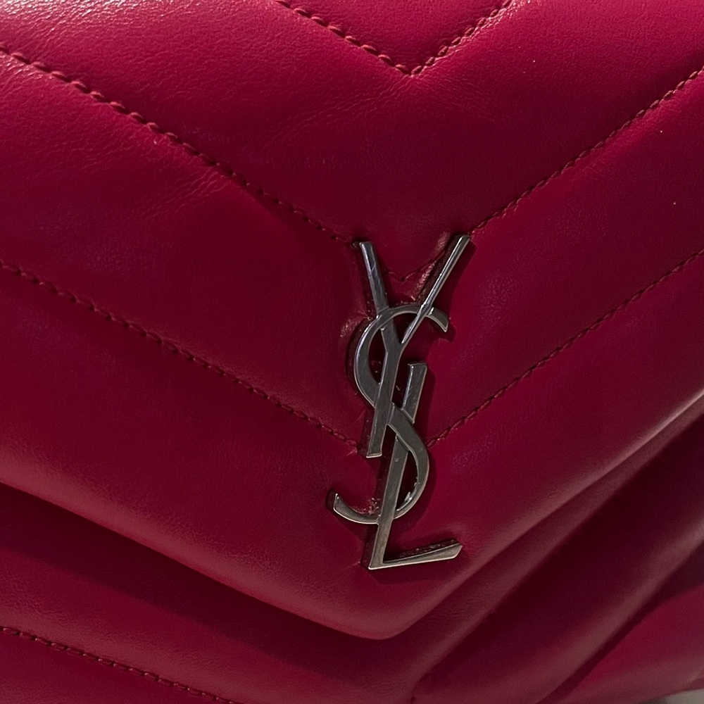 Like New Saint Laurent YSL Toy Loulou Matelasse Bag in Bright Pink - Picture 11 of 11